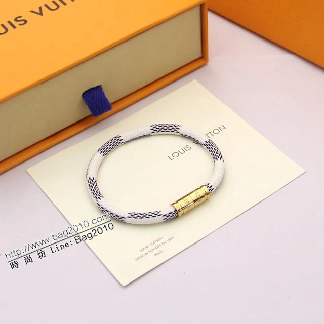 Louis Vuitton新款飾品 路易威登手鏈手環 LV老花咖格白格皮繩手鏈  zglv1881
